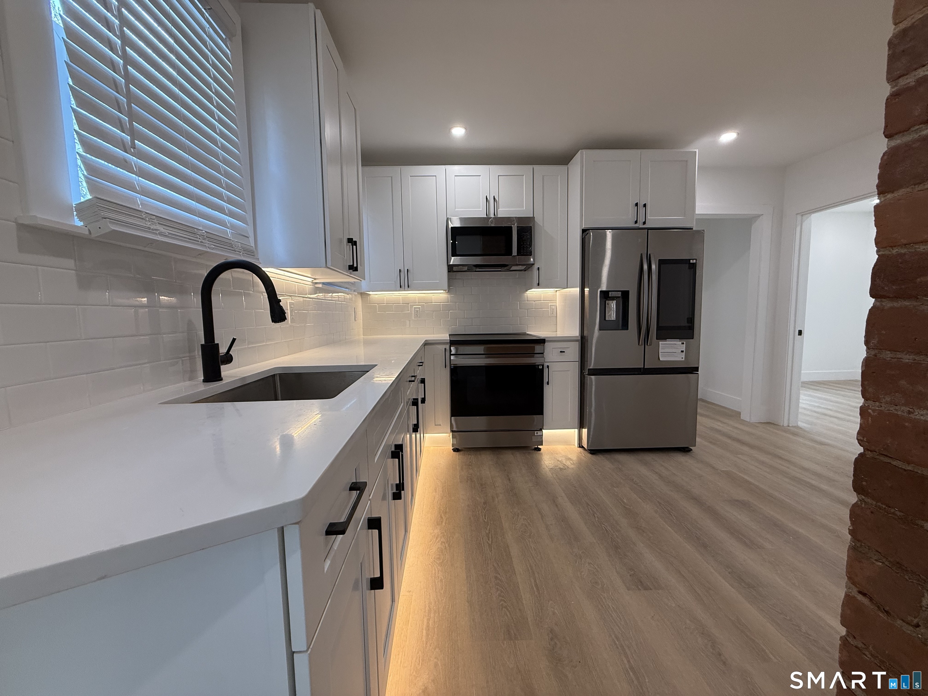 21-23 Elliott Street