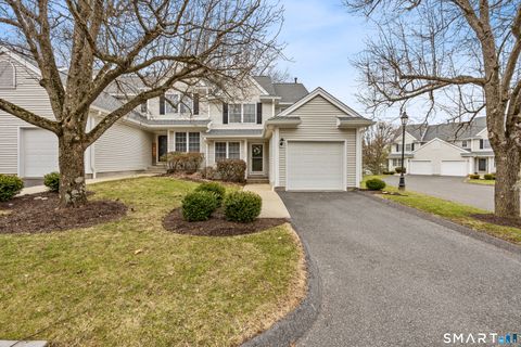 Condo For Sale - 1805 Cypress Drive #1805<br/> Danbury, CT 06810