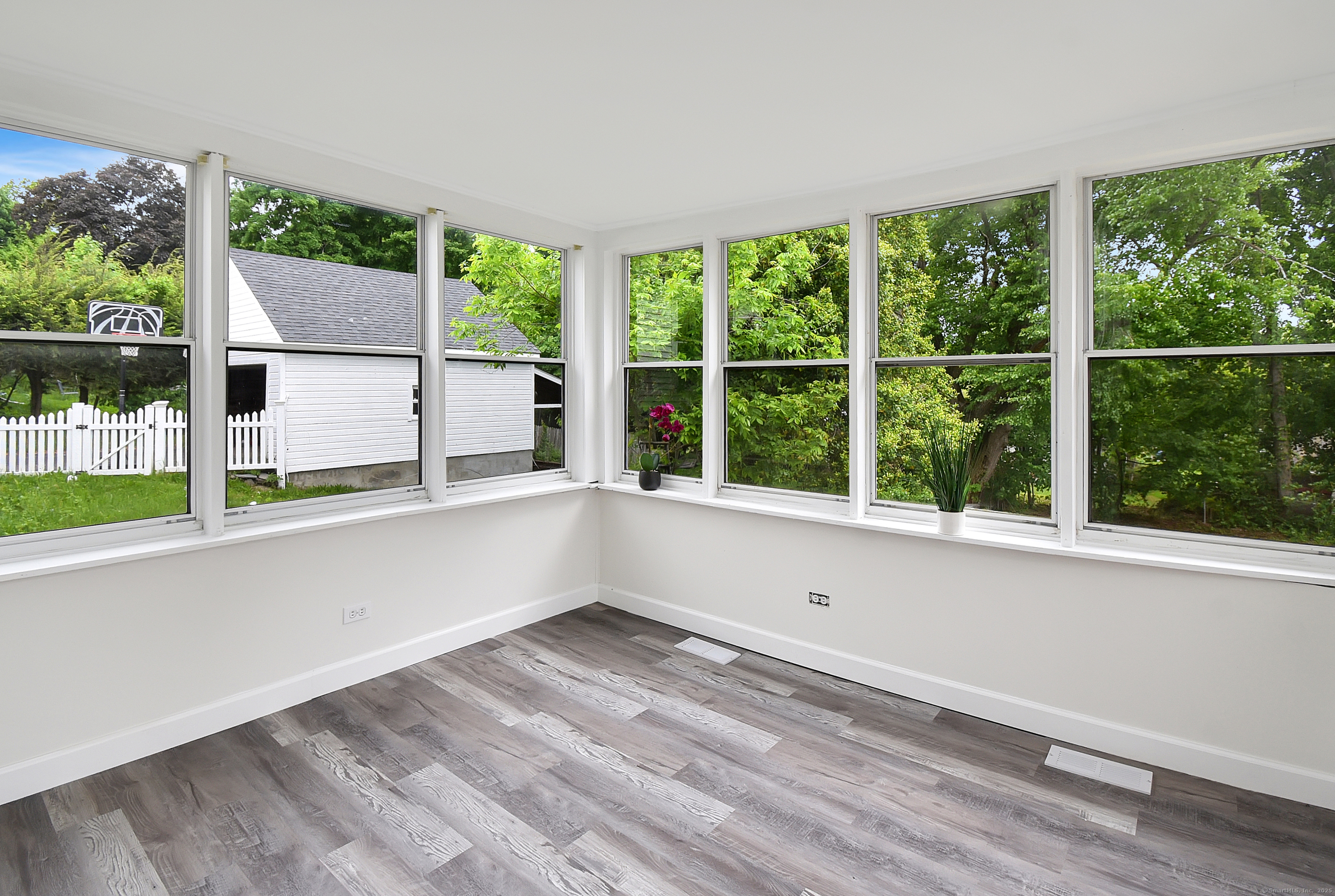145 Westminster Street, Hamden, Connecticut image 25