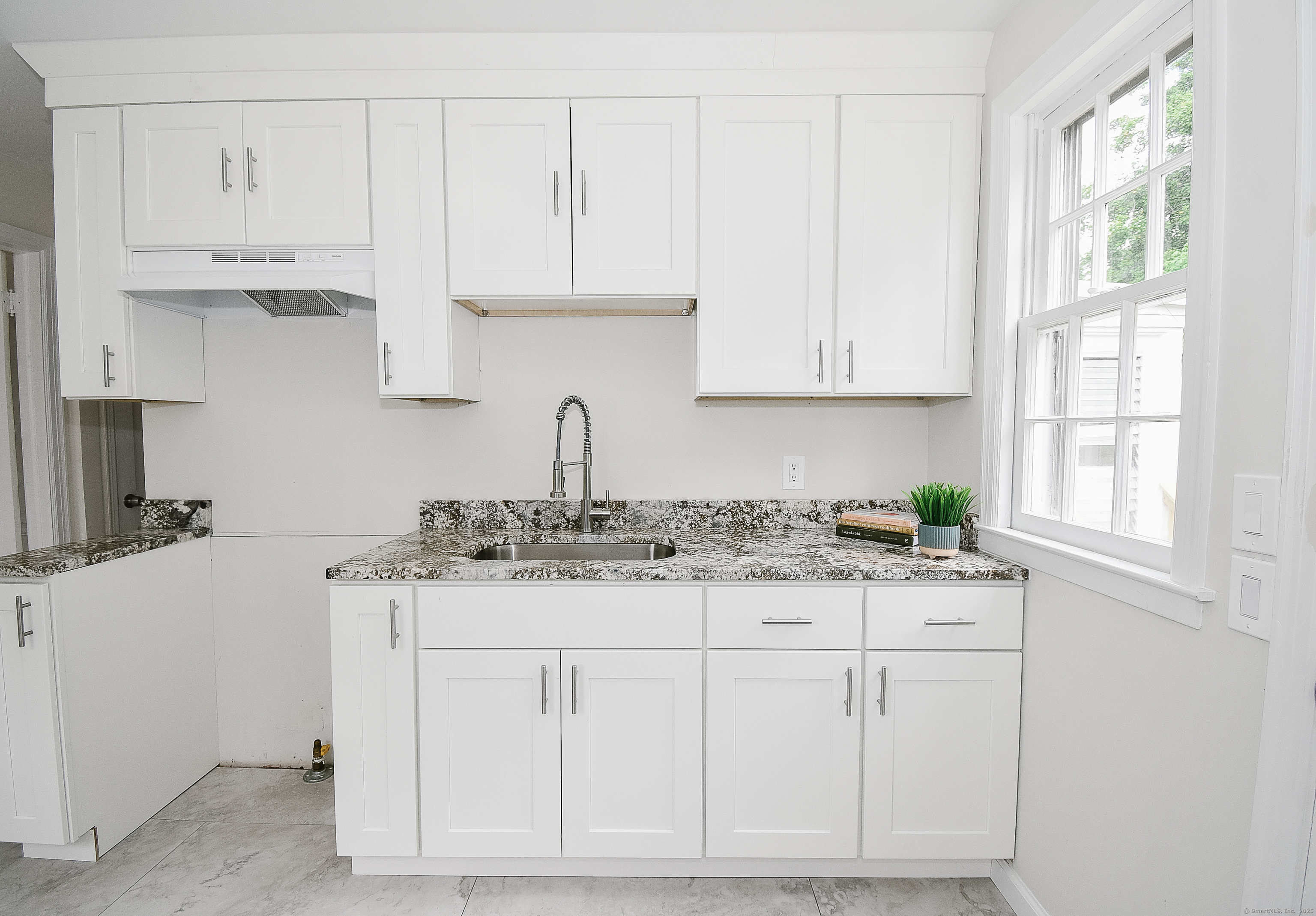 145 Westminster Street, Hamden, Connecticut image 5