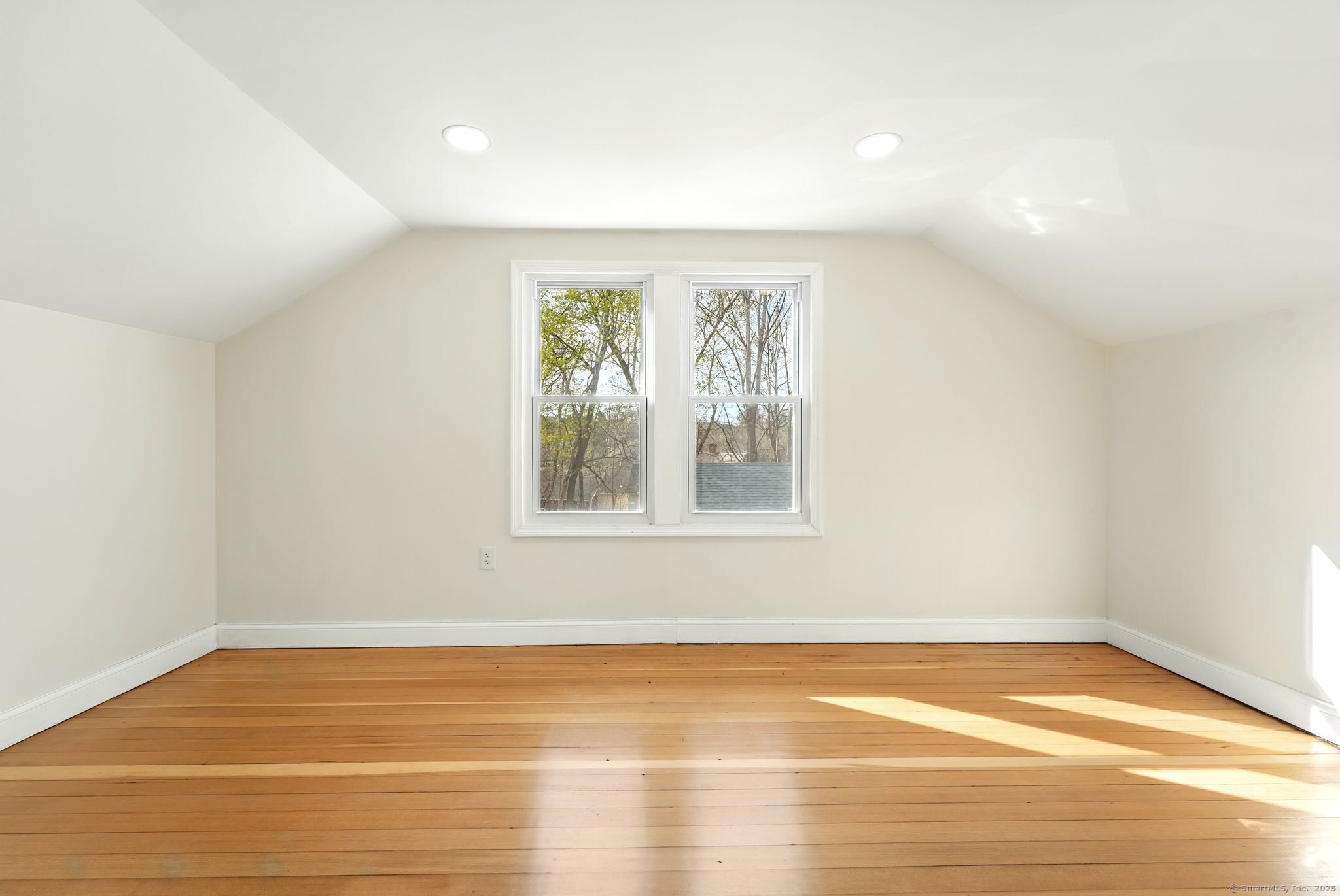 576 Main Street, Somers, Connecticut image 28