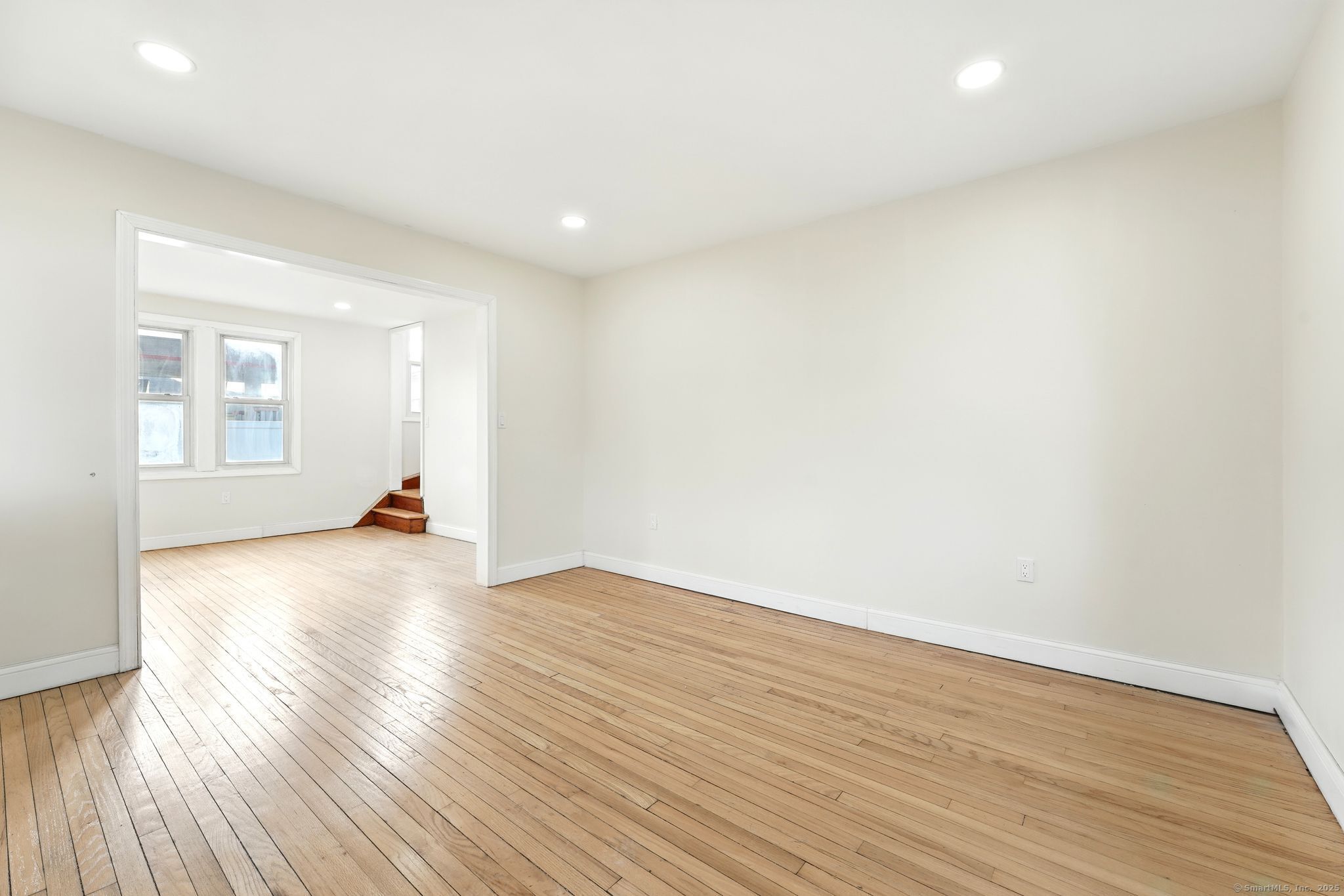 576 Main Street, Somers, Connecticut image 10