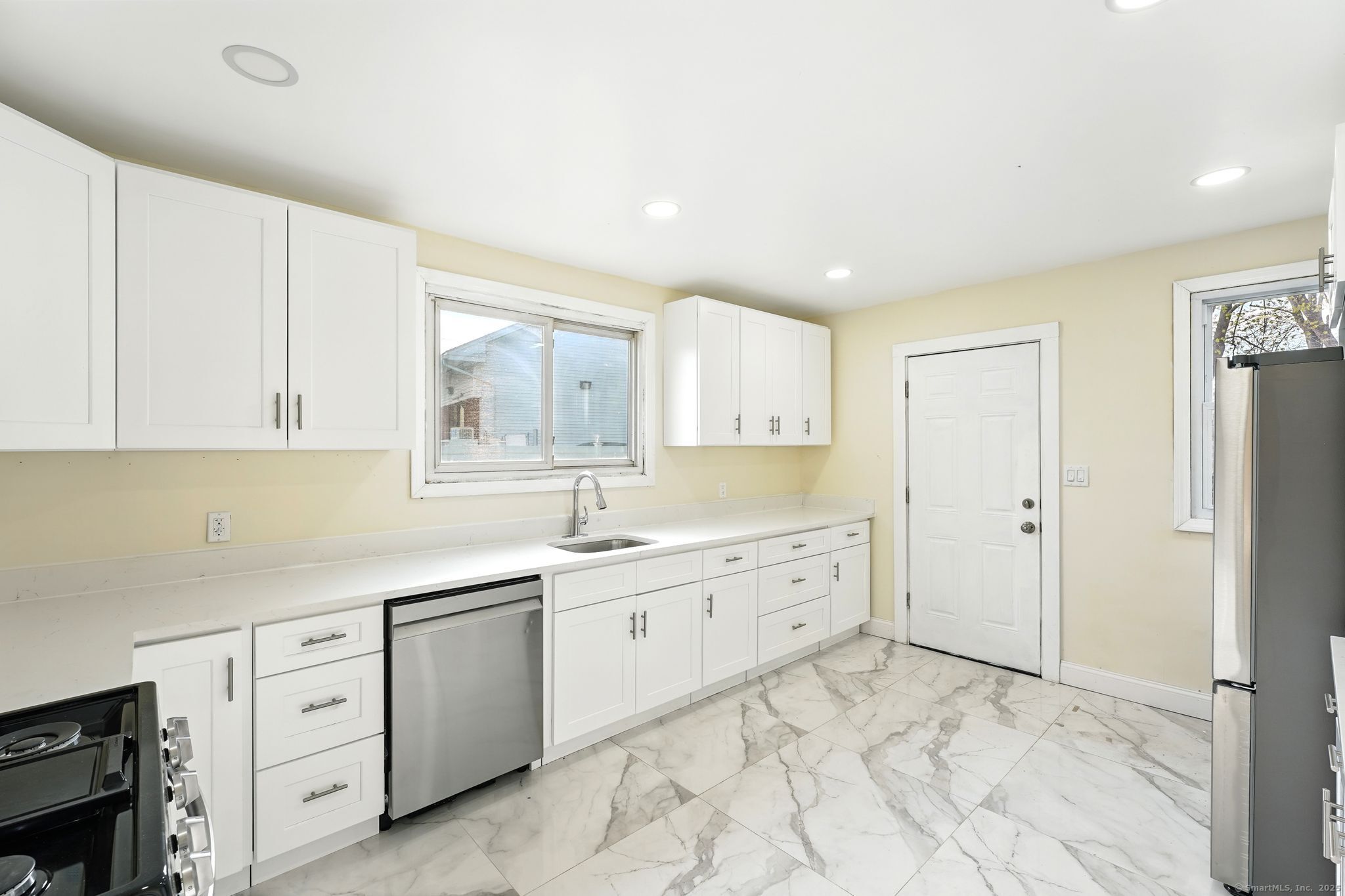 576 Main Street, Somers, Connecticut image 14