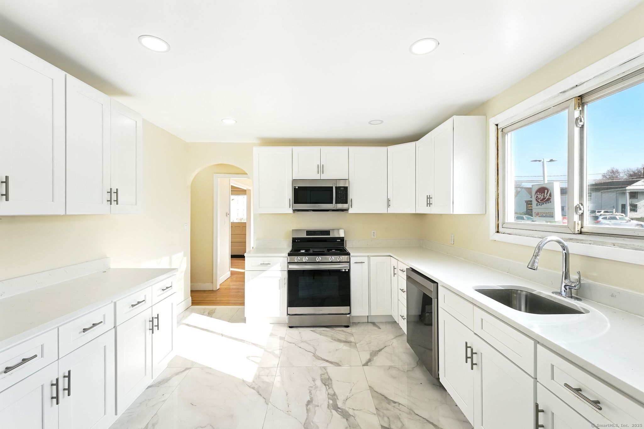 576 Main Street, Somers, Connecticut image 17