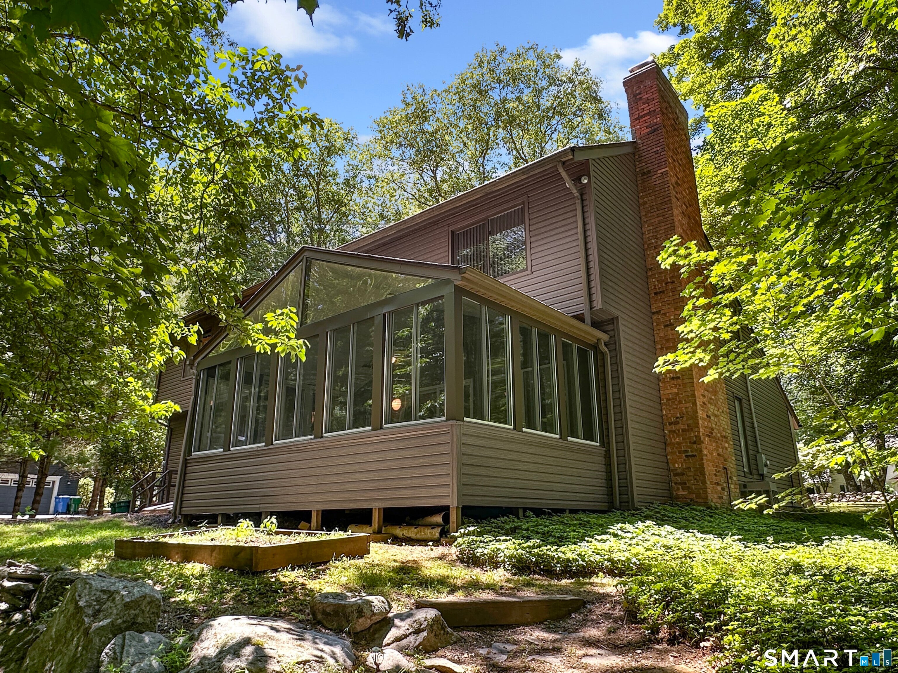 320 Summer Hill Road