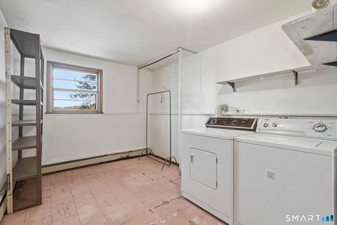 Tiny photo for 66 Bridgeview Place, Stratford, CT 06614 (MLS # 24157615)