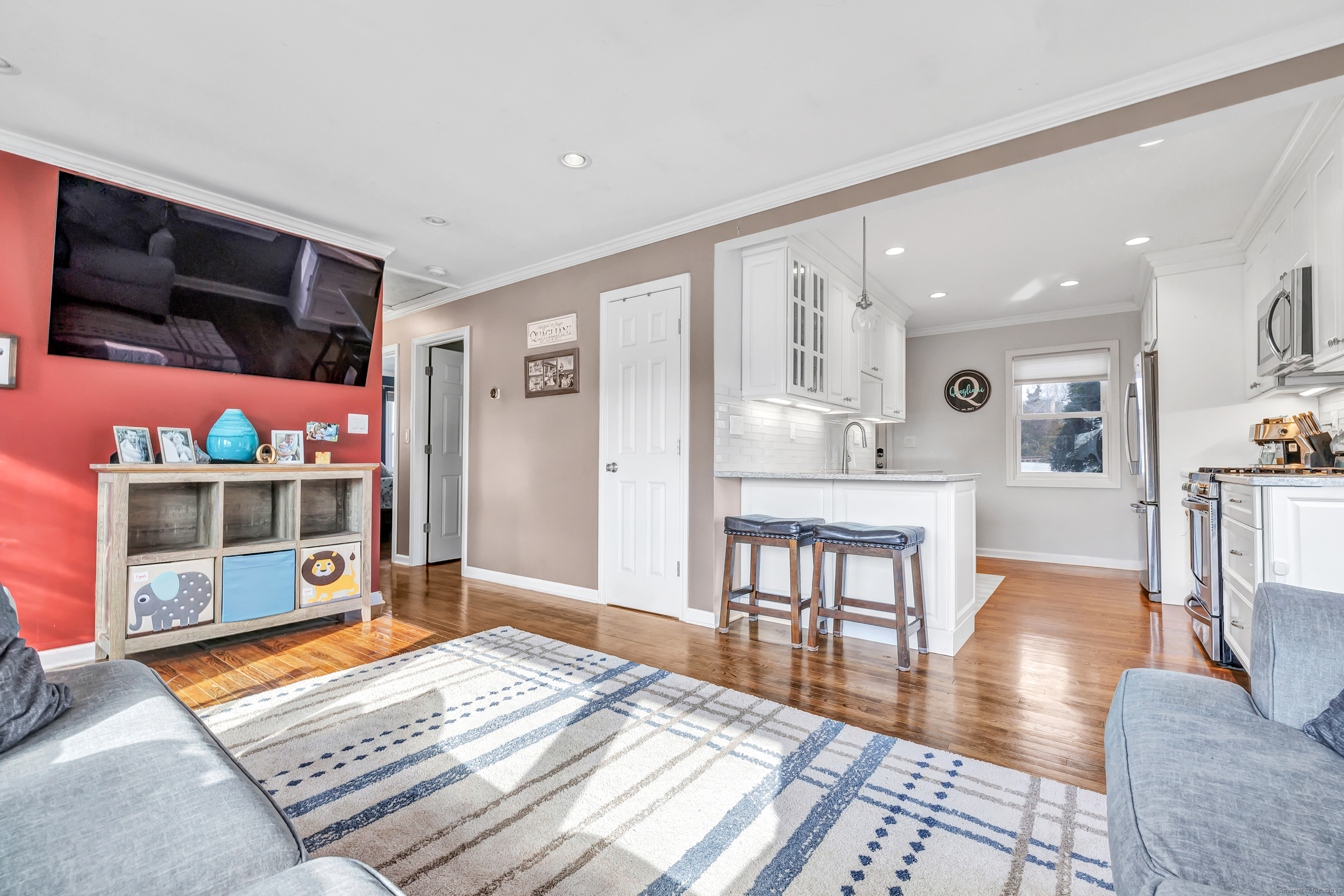 63 Contact Drive, West Haven, Connecticut image 5