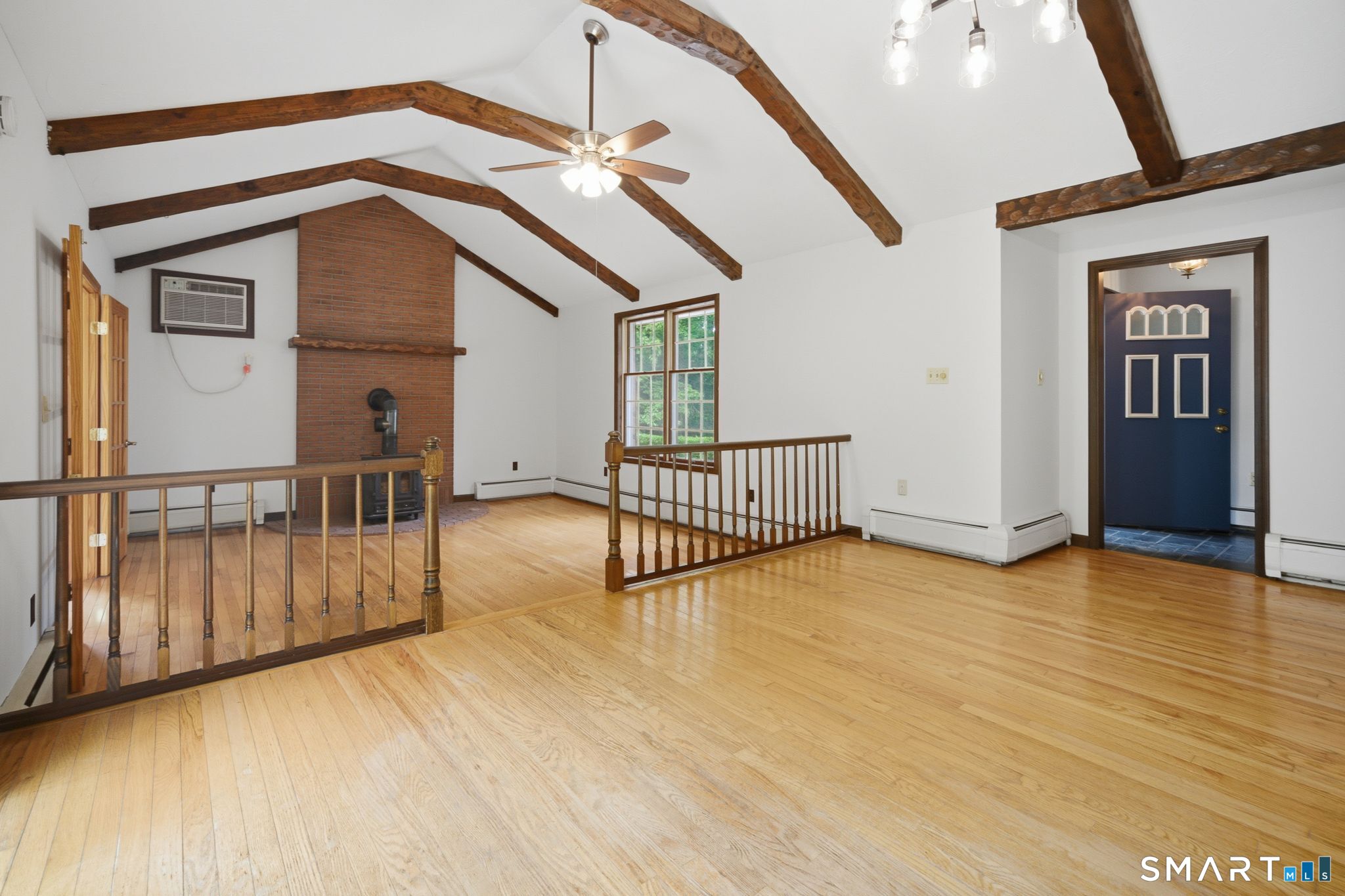 32 Chris Drive