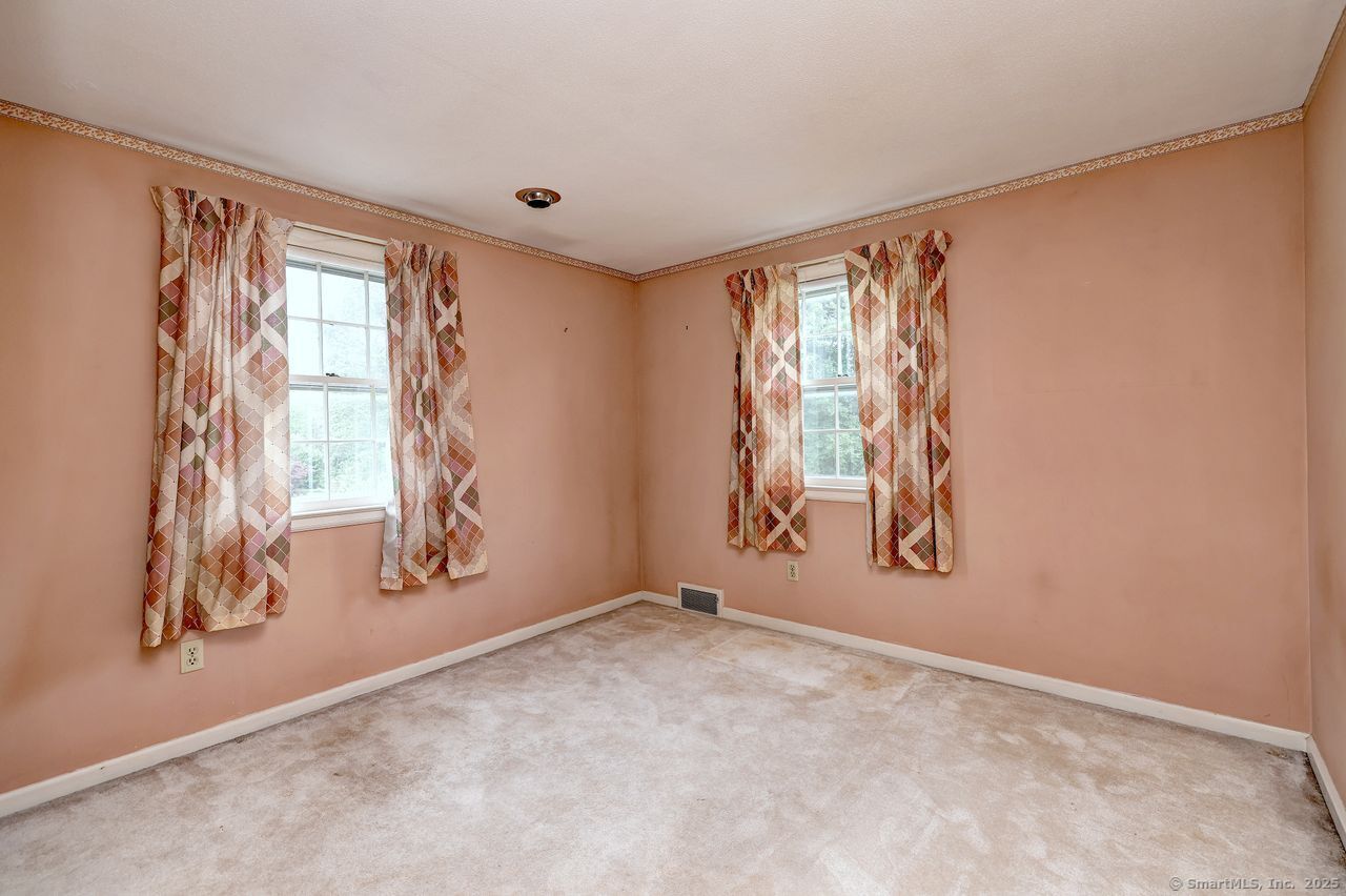 423 Baldwin Avenue, Meriden, Connecticut image 25