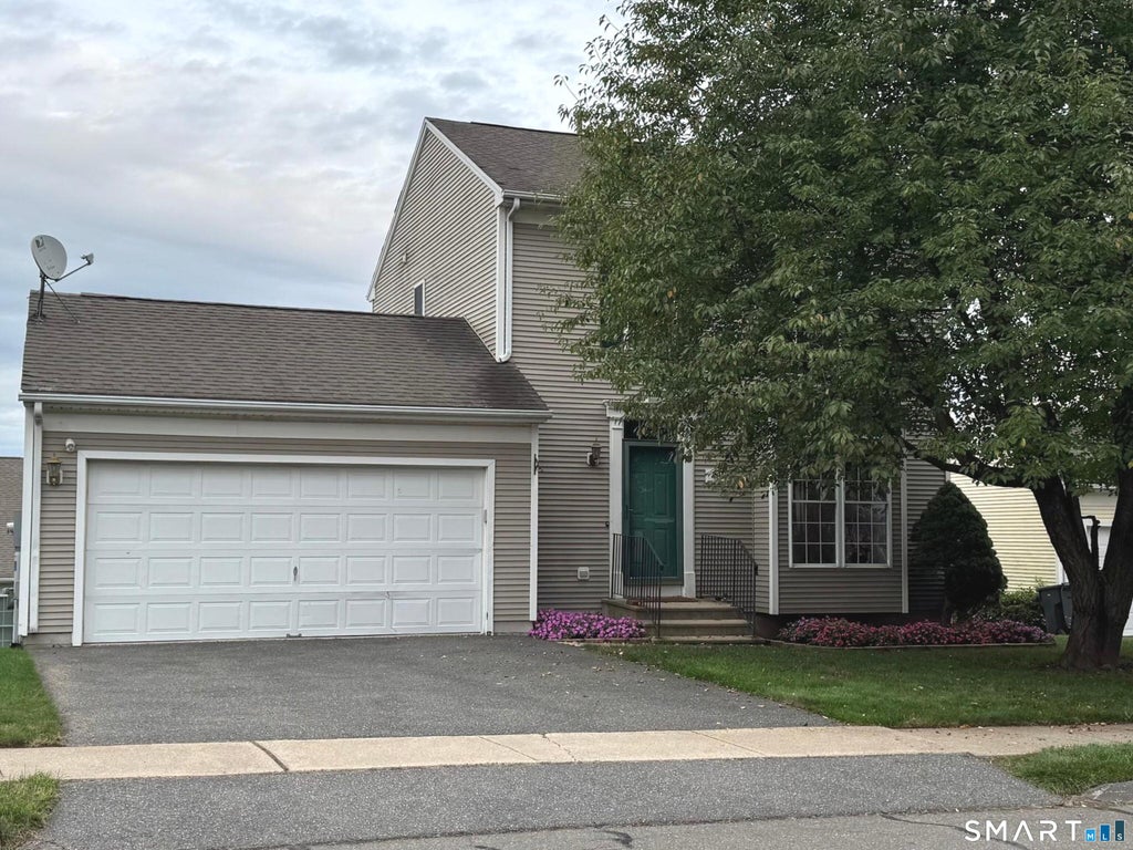 Photo of 40 Mountain Laurel Way #40, Suffield, CT 06078 (MLS # 24203316)