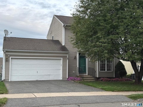 Homes For Sale - 40 Mountain Laurel Way #40<br/> Hartford County, Suffield, CT 06078
