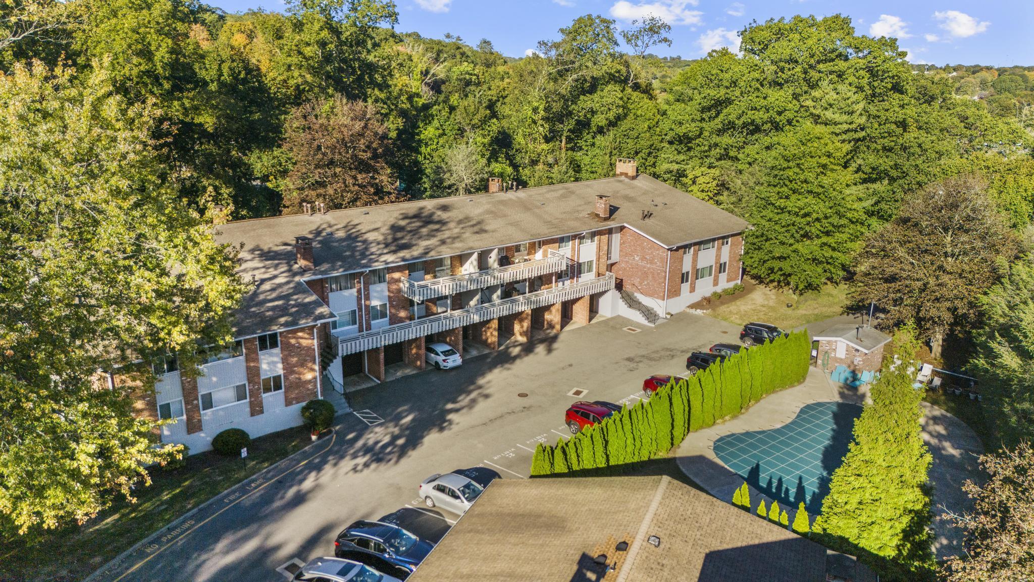 28 Mill Hill Road 28