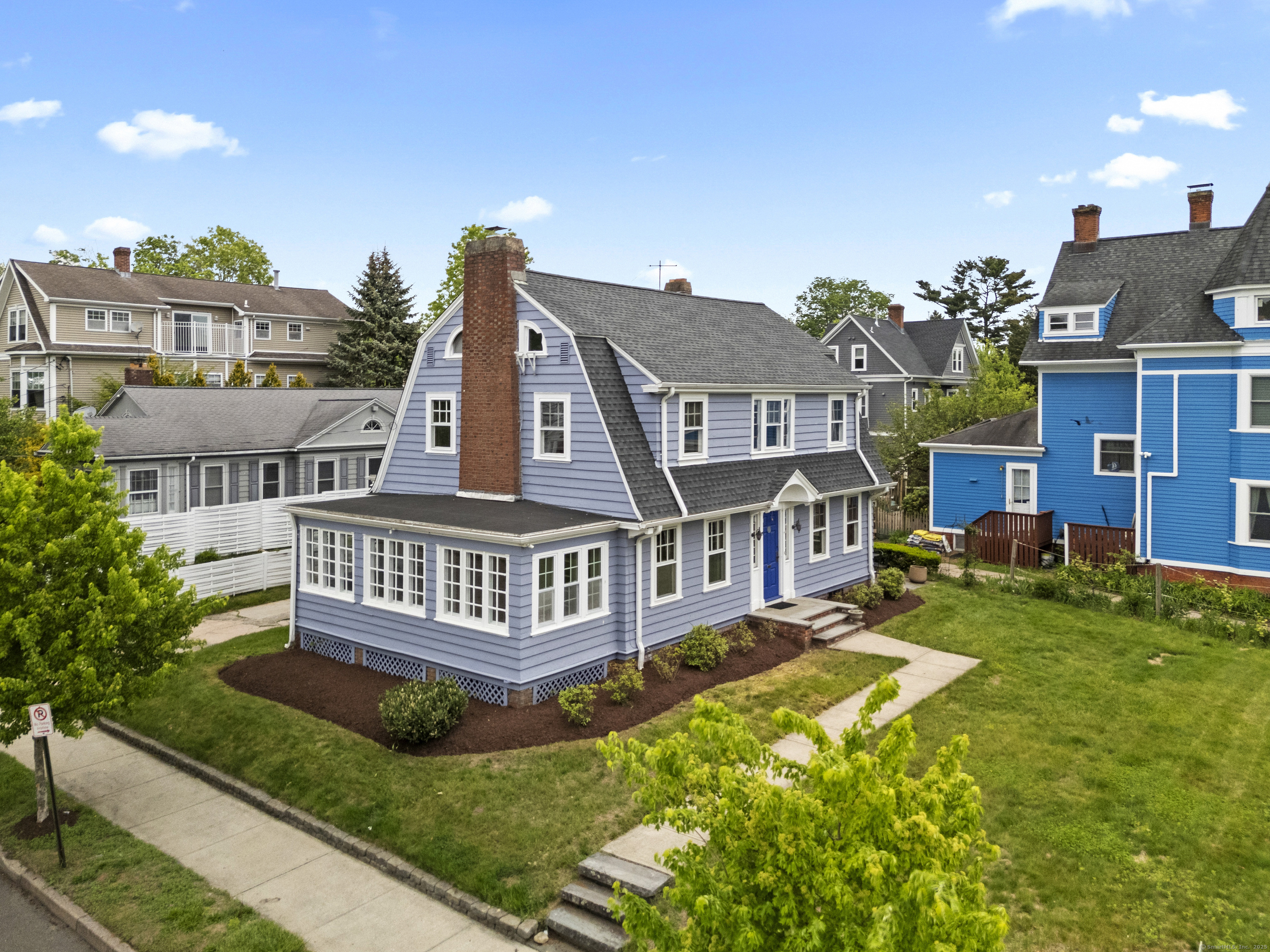 25 West Park Avenue