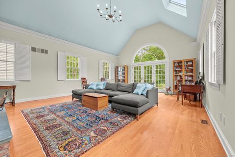 A home in New Canaan