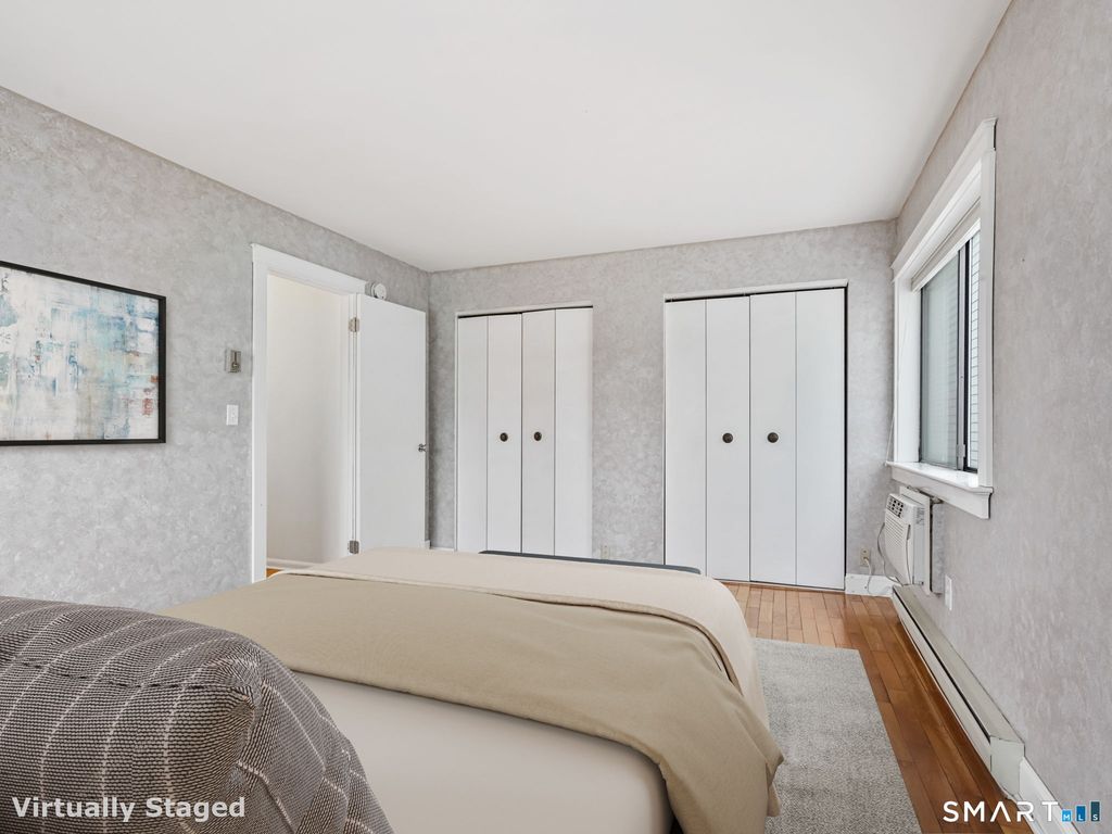 Photo of 910 Hope Street #5B, Stamford, CT 06907 (MLS # 24142043)