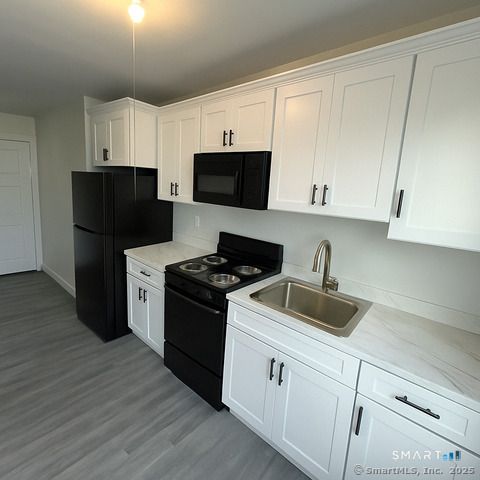 Tiny photo for 355 Greenwich Avenue #2B, Greenwich, CT 06830 (MLS # 24145394)