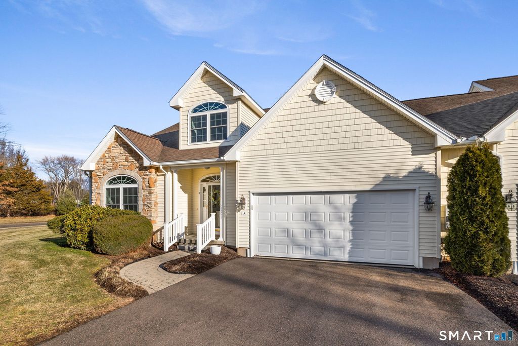 Photo of 9 Green Briar Drive #9, Suffield, CT 06078 (MLS # 24147797)