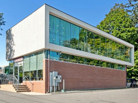 215 Elm Street New Canaan CT 06840