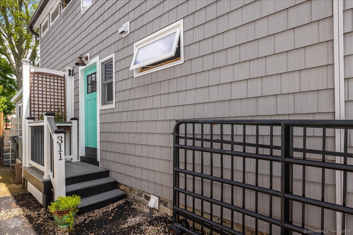 311 Captain Thomas Boulevard, West Haven, Connecticut image 36