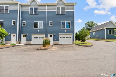 Tiny photo for 61 West Street #13, Middletown, CT 06457 (MLS # 24212514)