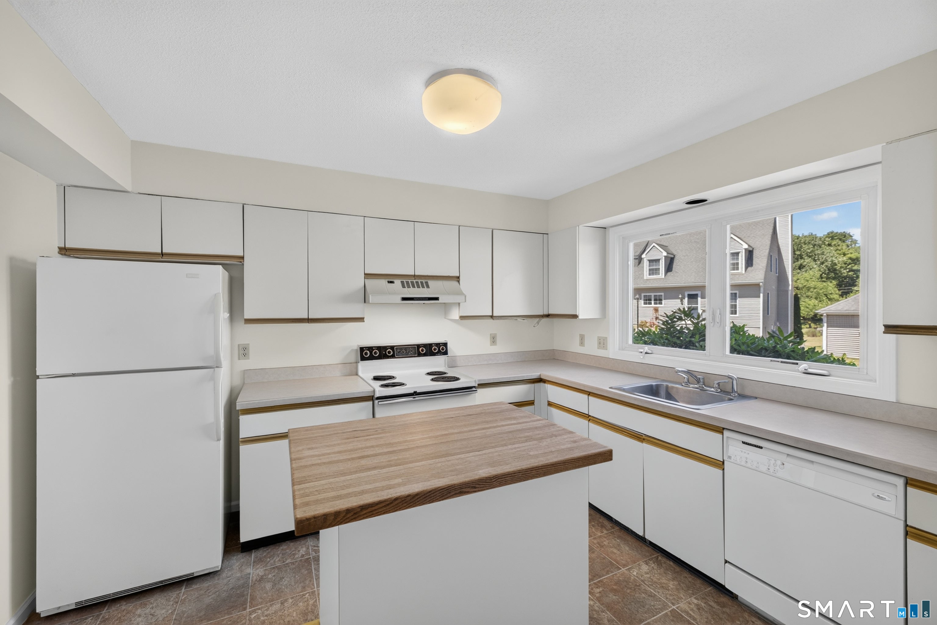 36 West Village Court 36