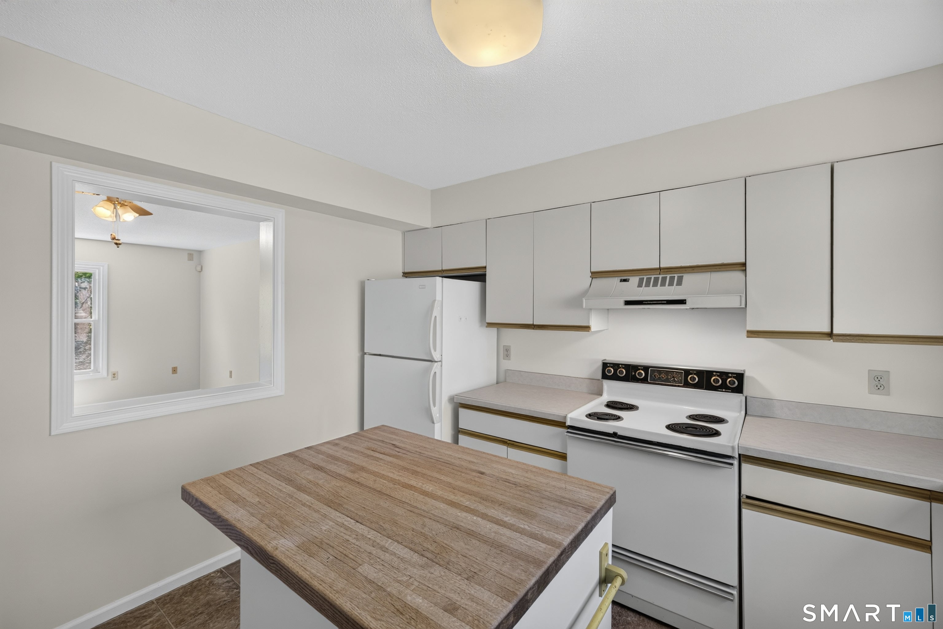 36 West Village Court 36
