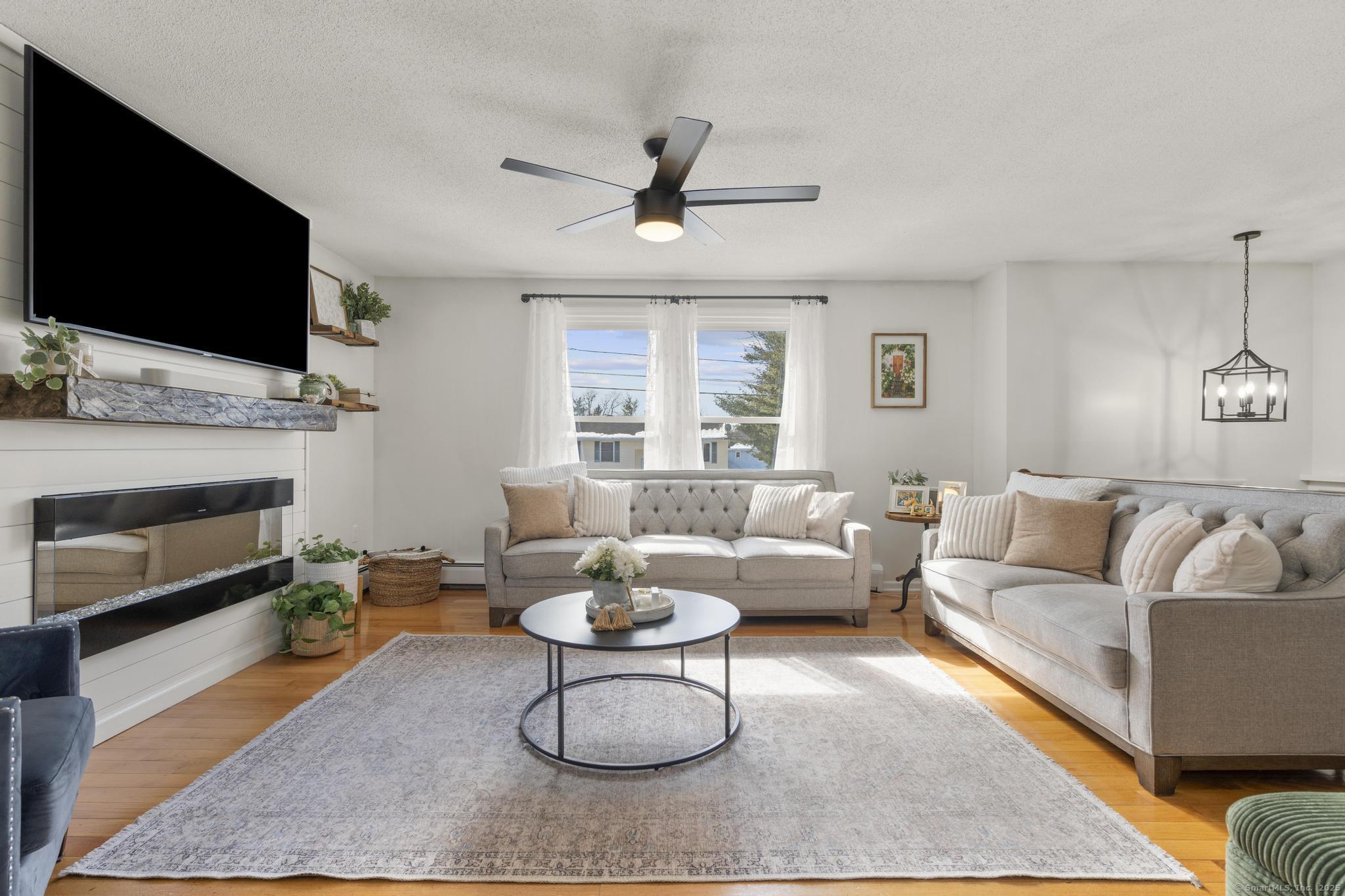 95 Tanglewood Drive, Hamden, Connecticut image 4