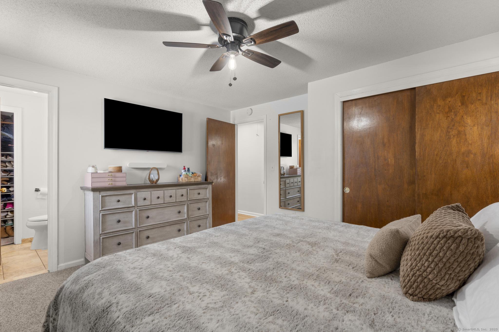 95 Tanglewood Drive, Hamden, Connecticut image 21