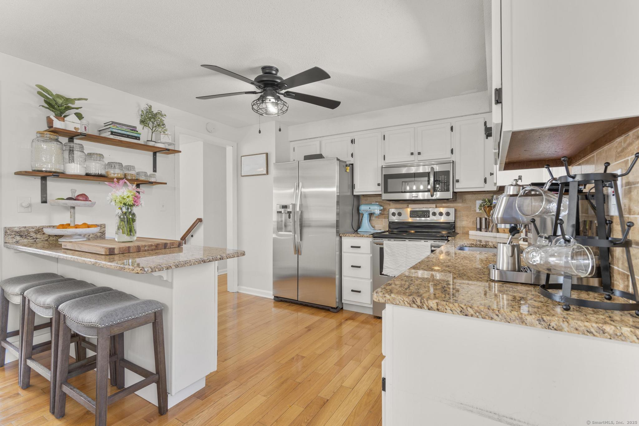 95 Tanglewood Drive, Hamden, Connecticut image 9