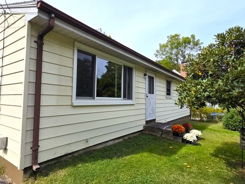 Tiny photo for 56 Evergreen Lane, Montville, CT 06370 (MLS # 24130376)