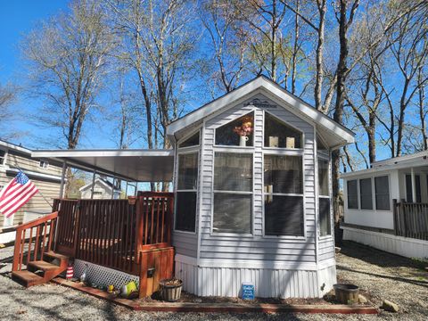 42 Pierce Road Preston CT 06365