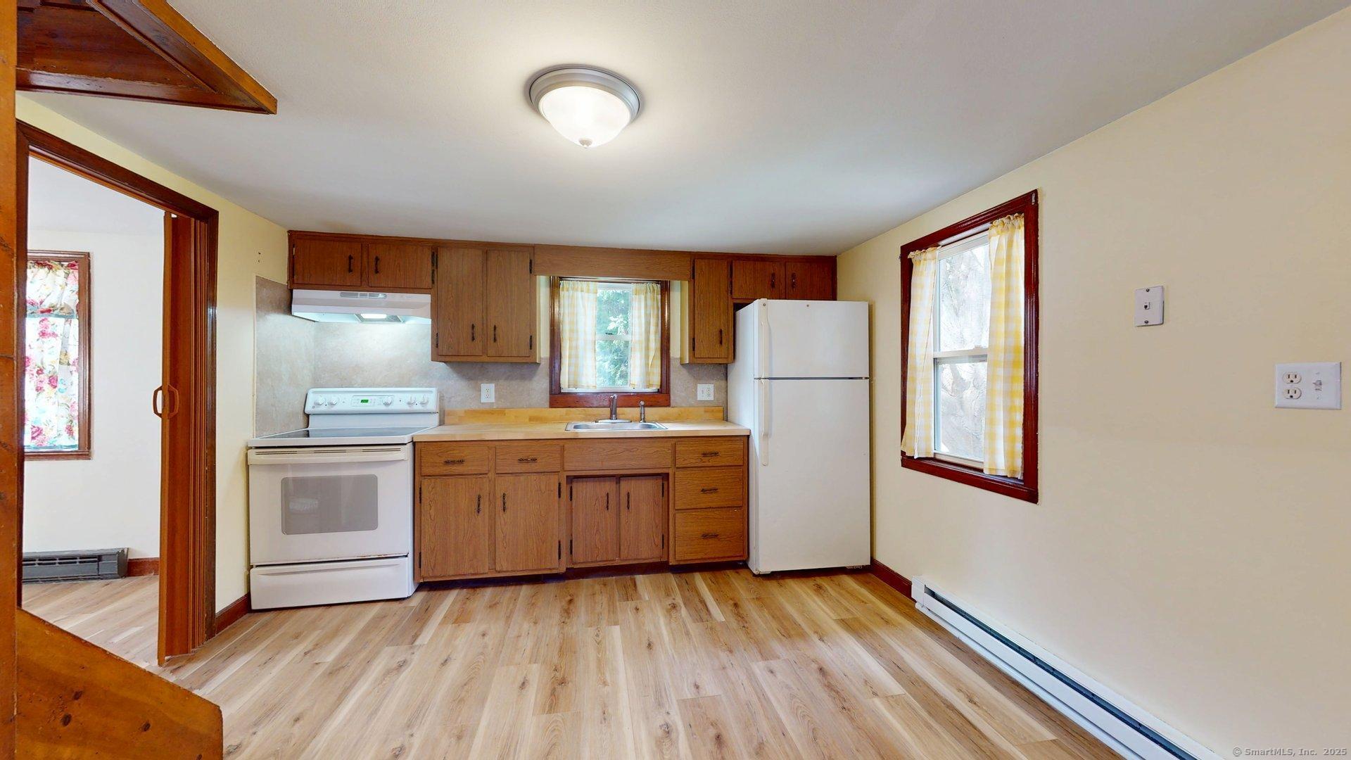 199 Toll Gate Road, Groton, Connecticut image 3
