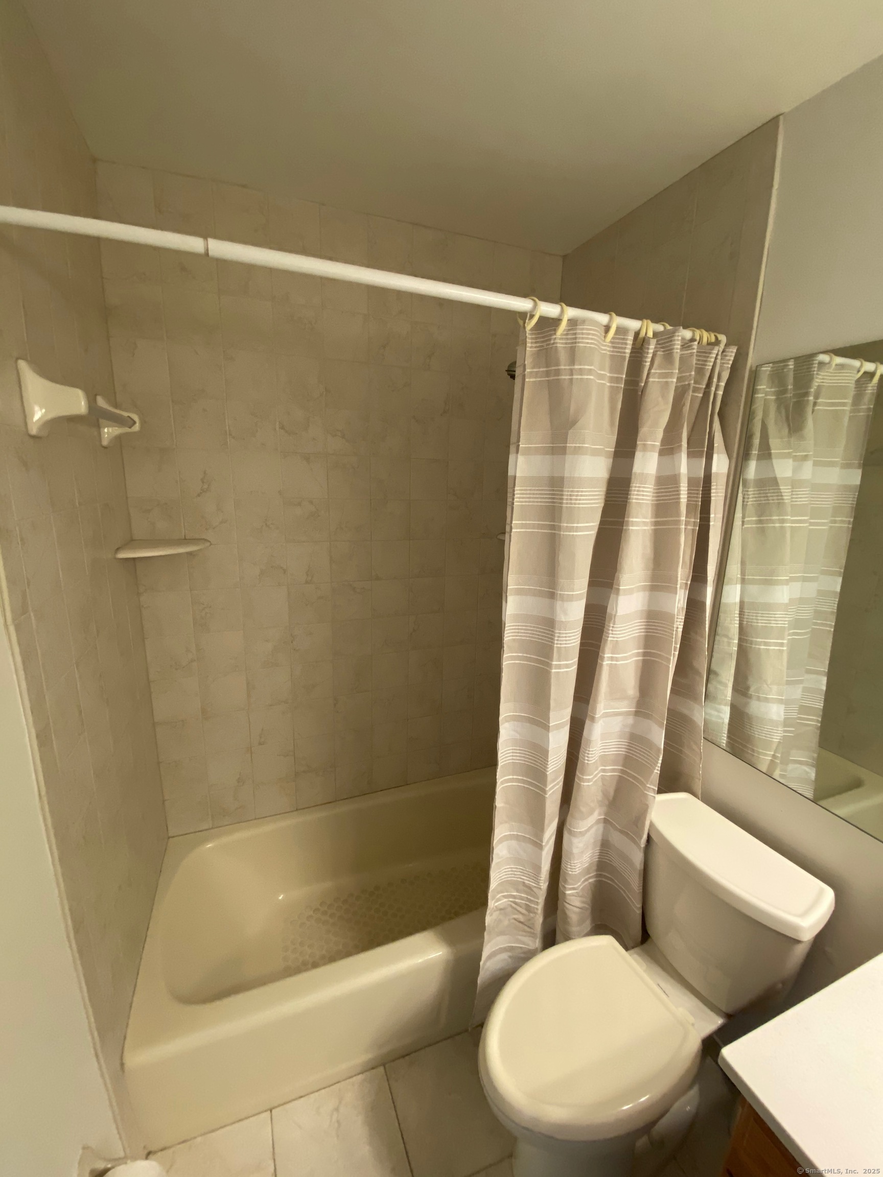255 Strawberry Hill Avenue #D4, Stamford, Connecticut image 8