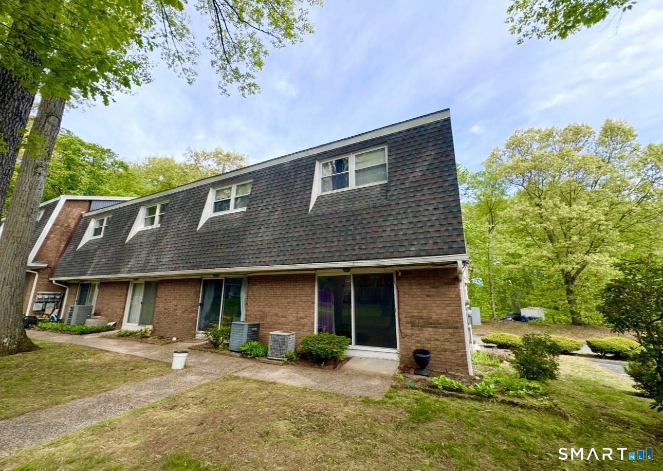 313 Dunfey Lane 313