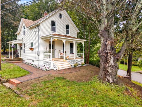 24 Maennerchor Avenue Norwich CT 06380