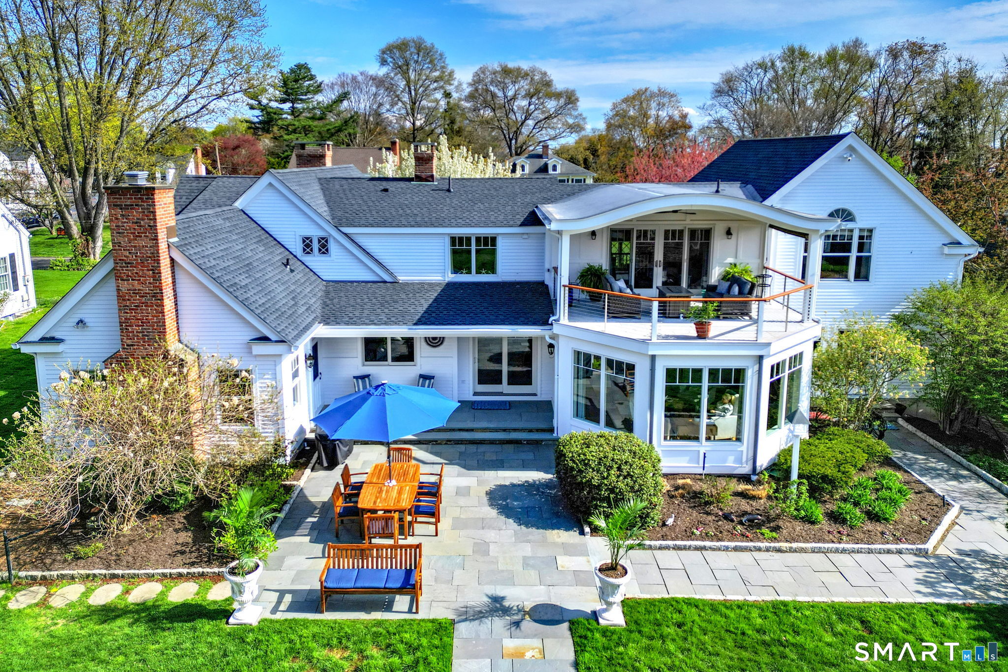 77 Carrington Avenue