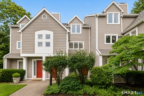 Photo of 453 E Putnam Avenue #4G, Greenwich, CT 06807 (MLS # 24195751)