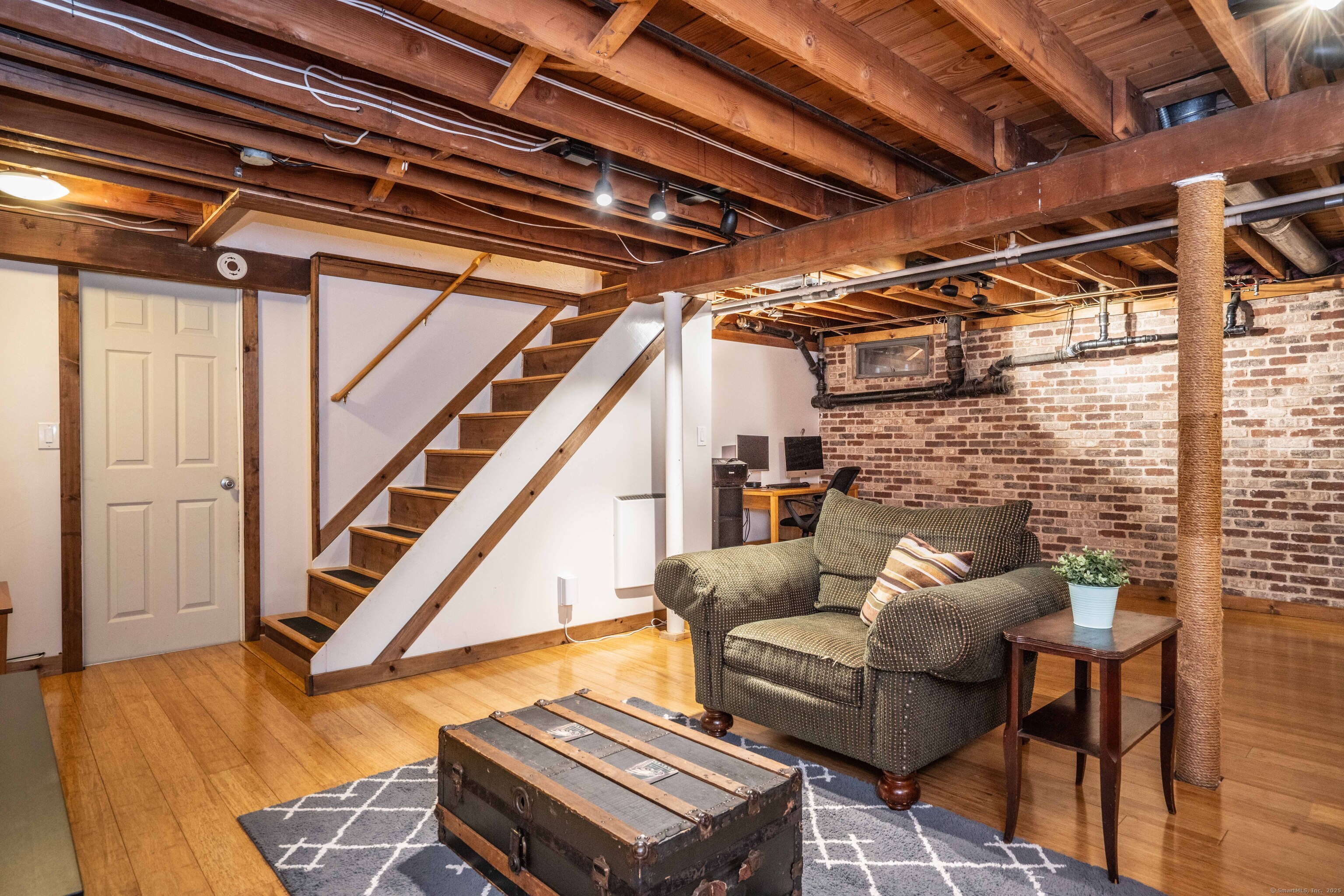 60 Longlane Road, West Hartford, Connecticut image 32