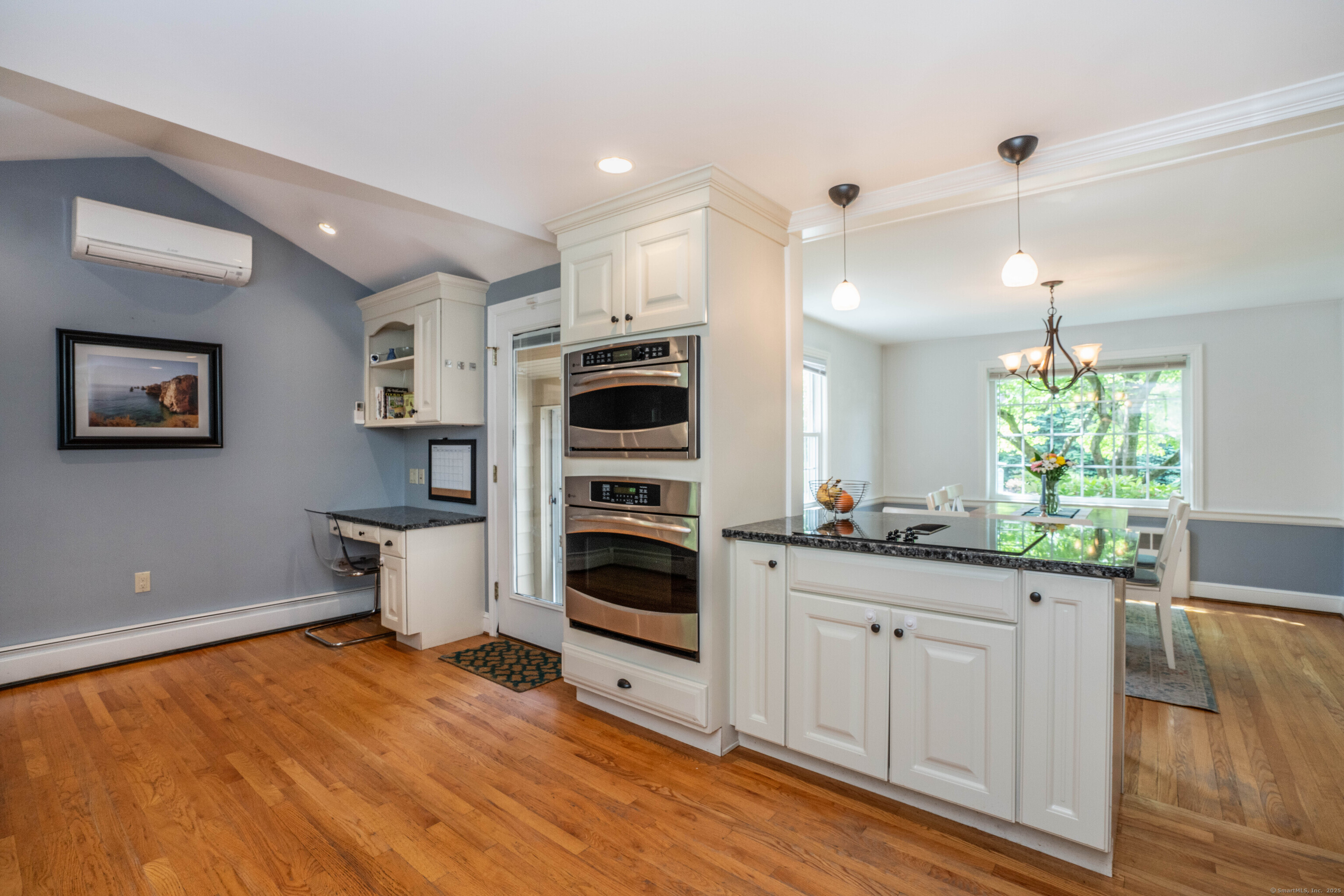 60 Longlane Road, West Hartford, Connecticut image 13
