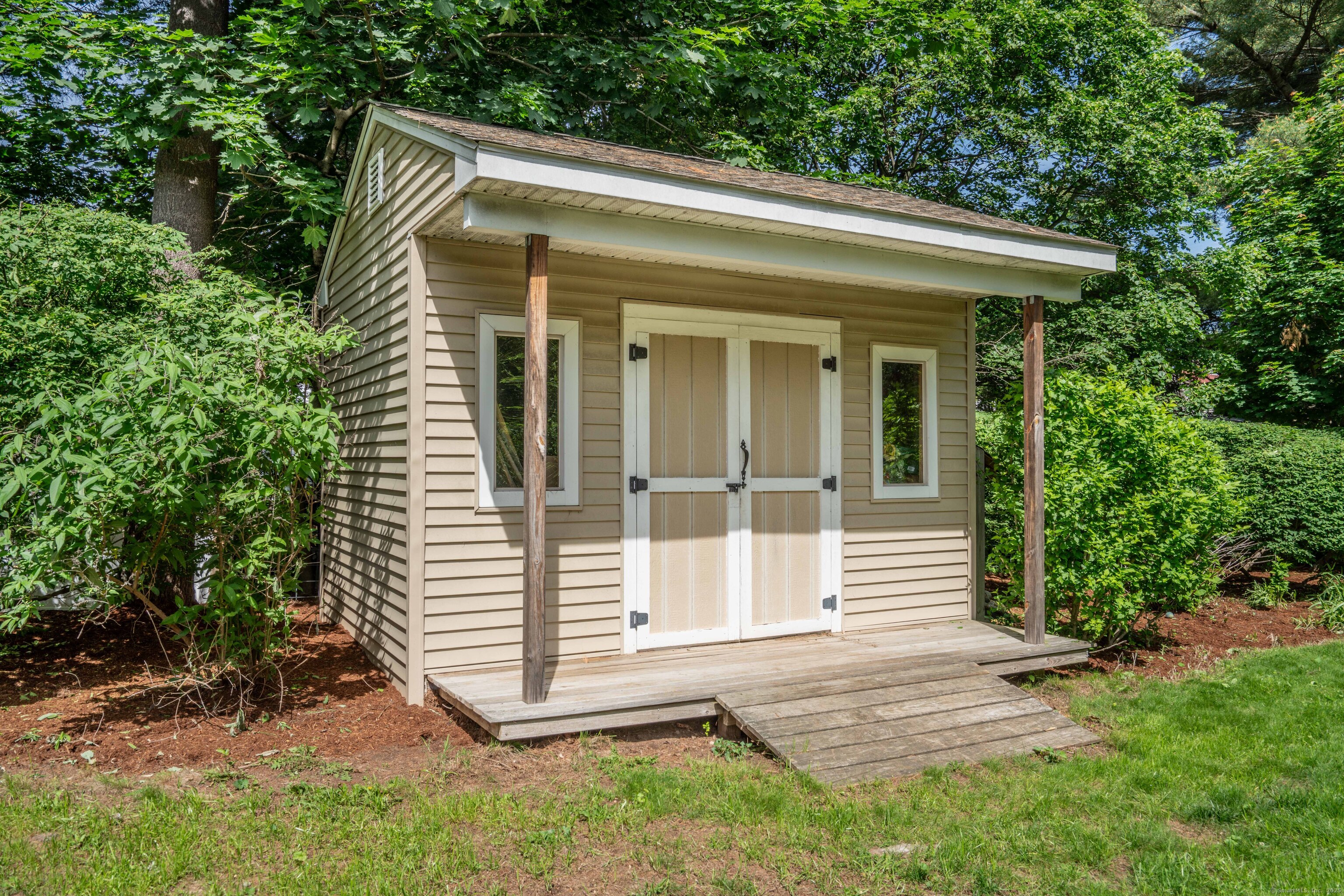 60 Longlane Road, West Hartford, Connecticut image 25