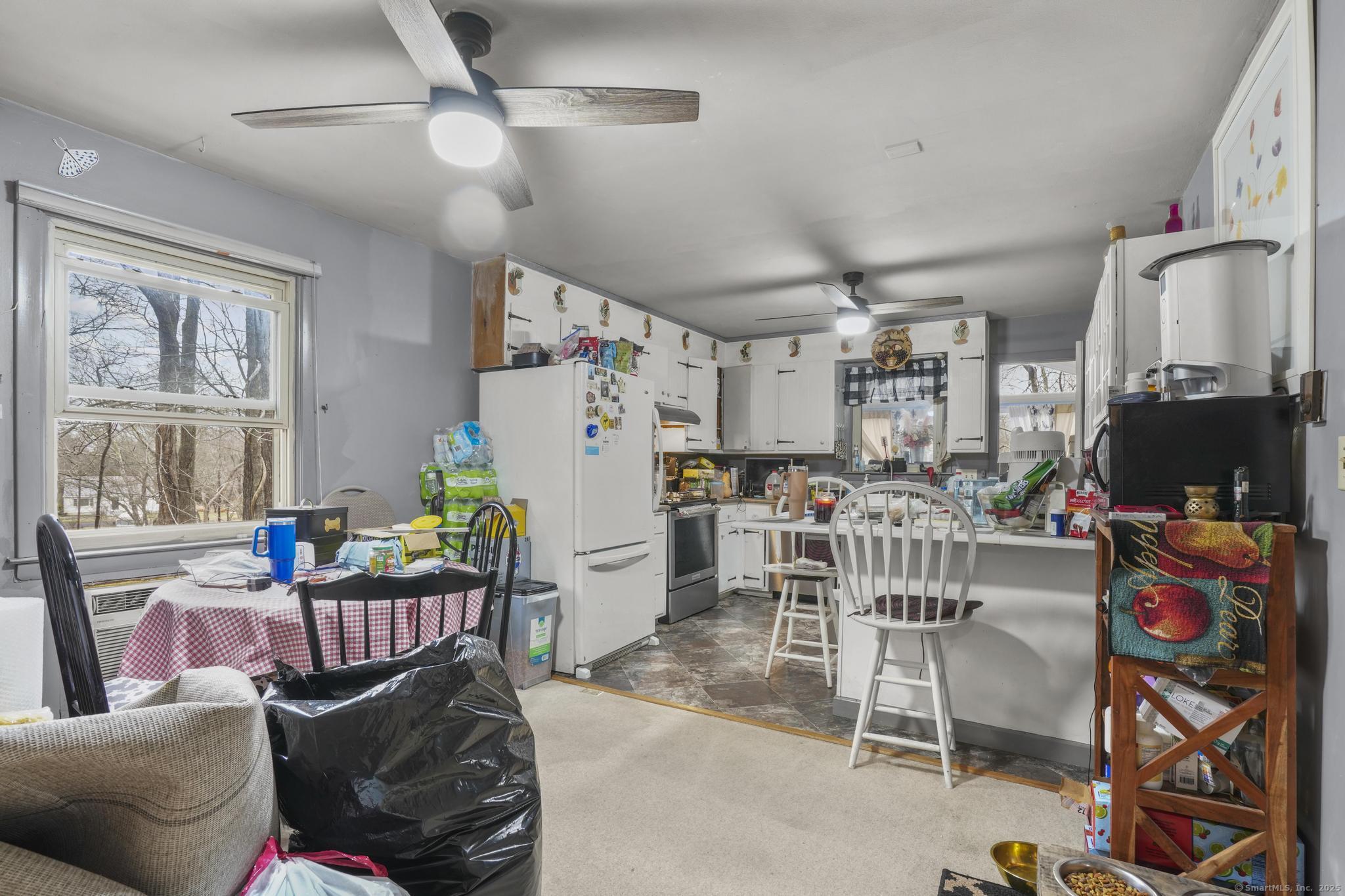 8 Sycamore Road, East Lyme, Connecticut image 6