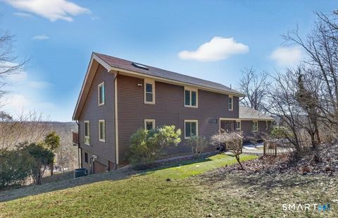 1450 Mount Carmel Avenue Hamden CT 06518