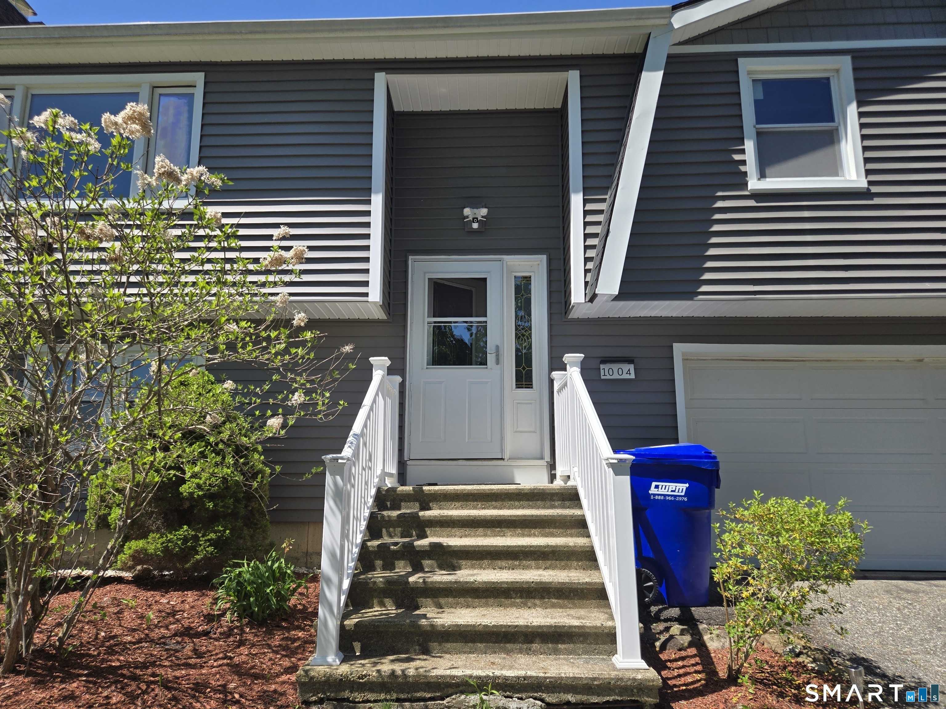 1004 Hickory Hill Road