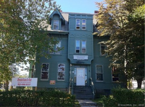 Photo of 789 Park Avenue #2, Bridgeport, CT 06604 (MLS # 24124543)