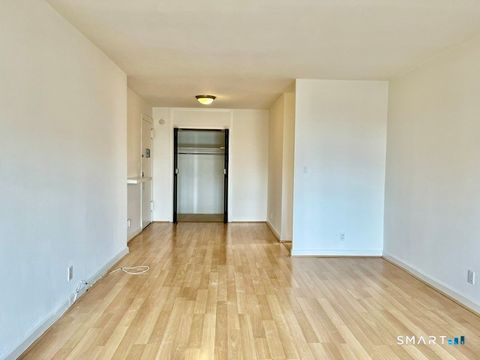 Tiny photo for 444 Bedford Street #APT 9R, Stamford, CT 06901 (MLS # 24160444)