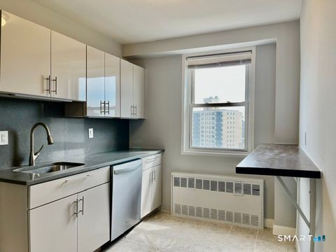 Tiny photo for 444 Bedford Street #APT 9R, Stamford, CT 06901 (MLS # 24160444)