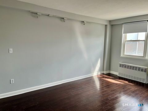 Tiny photo for 444 Bedford Street #APT 9R, Stamford, CT 06901 (MLS # 24160444)