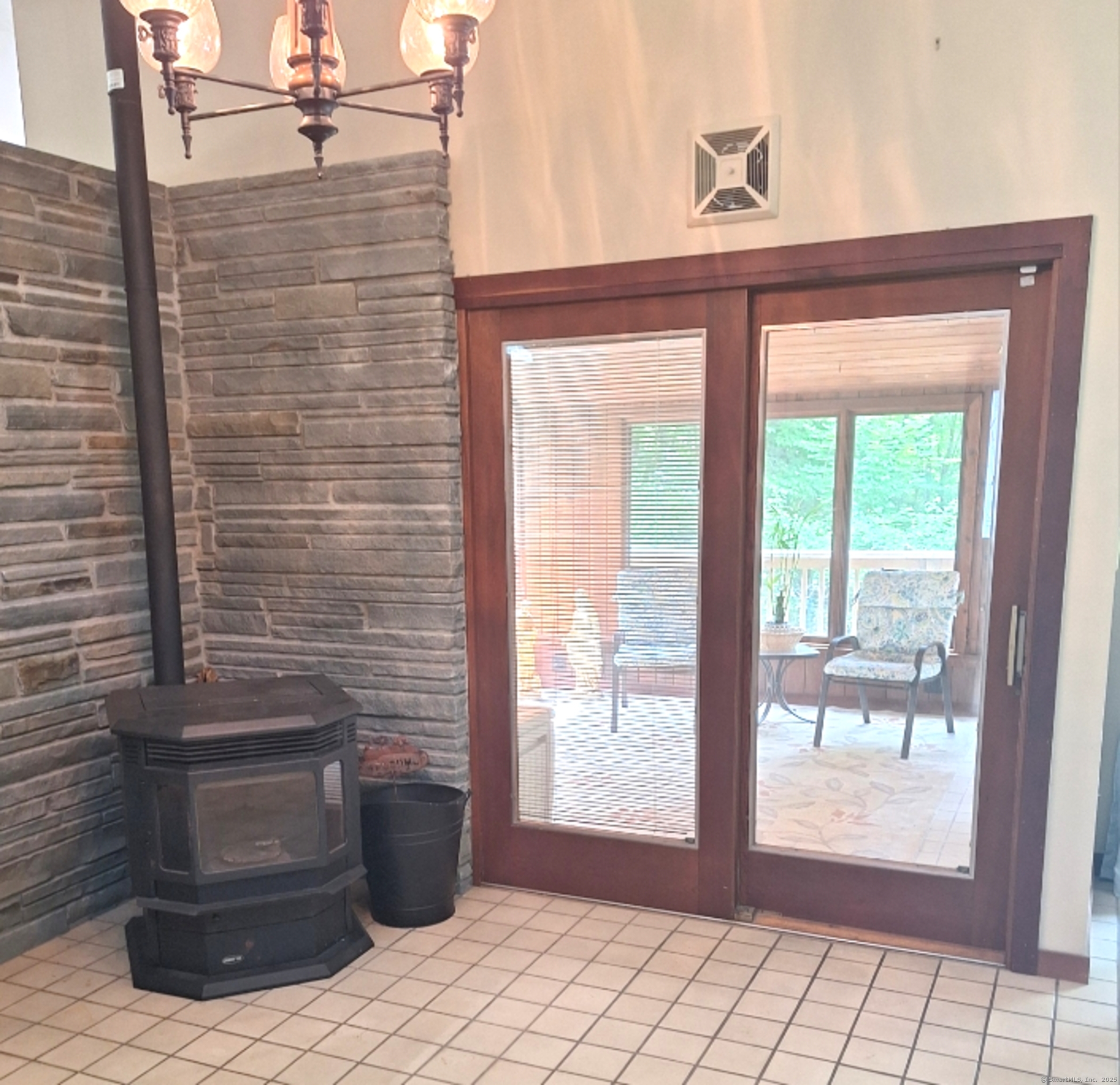 205 Butlertown Road, Waterford, Connecticut image 9
