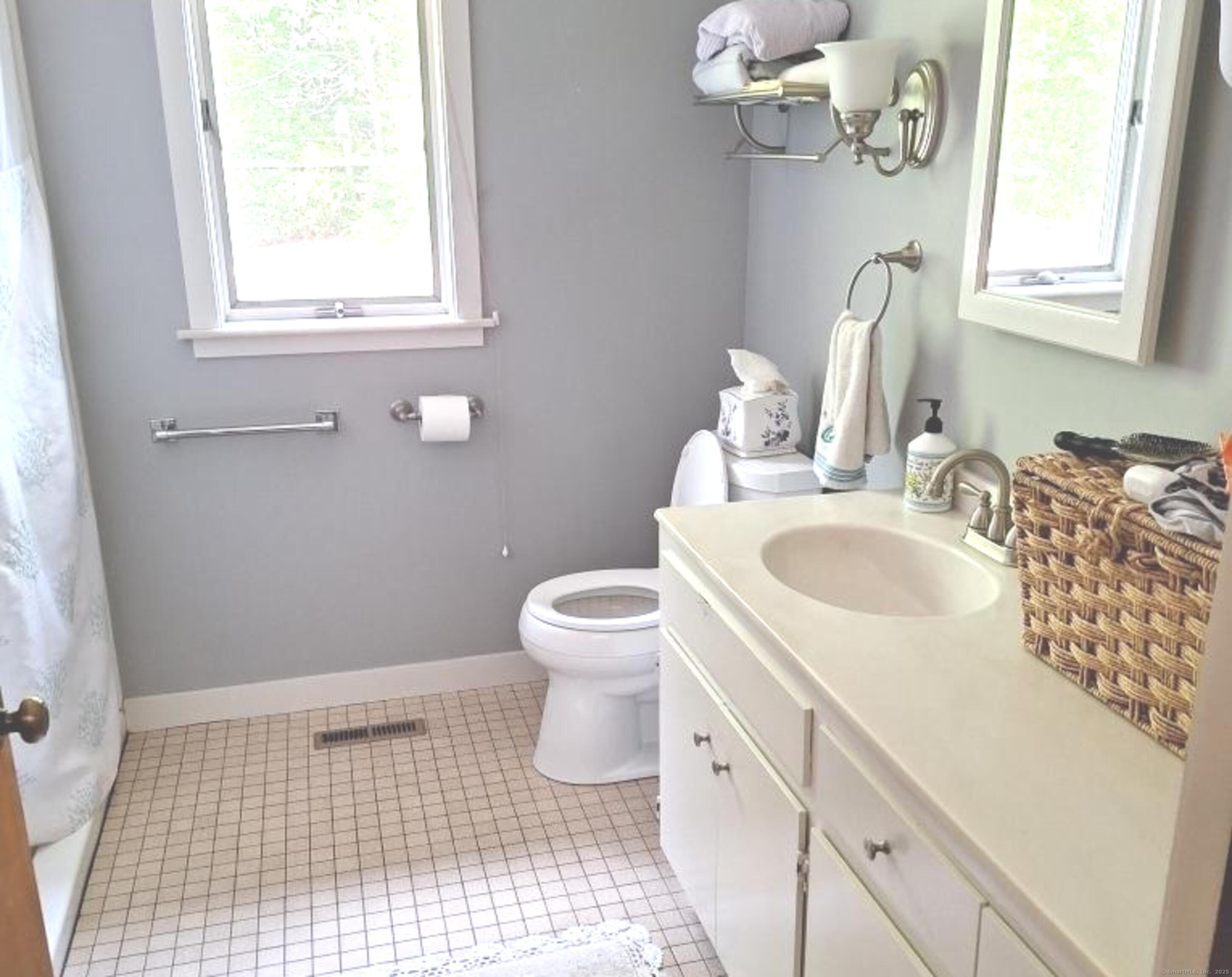 205 Butlertown Road, Waterford, Connecticut image 14