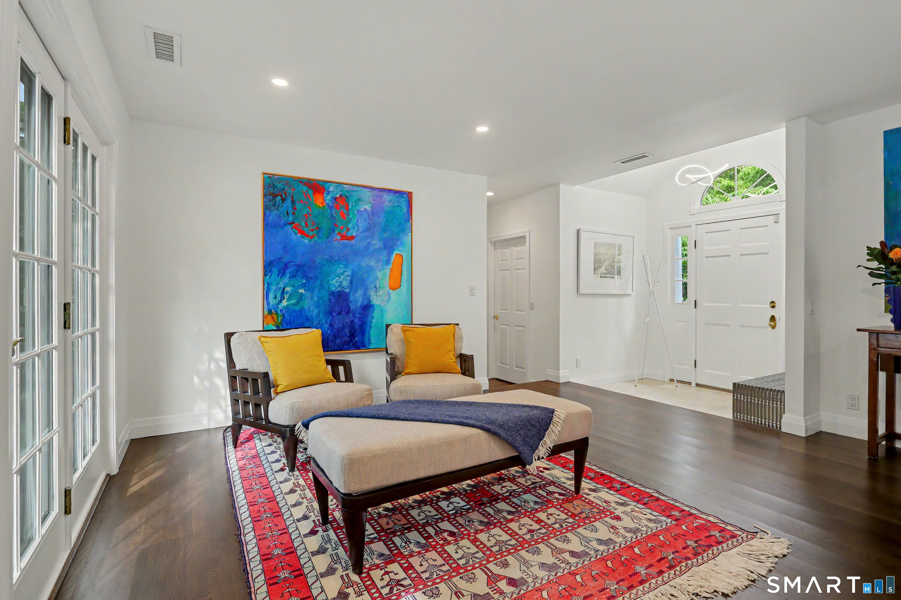 2 Evergreen Avenue